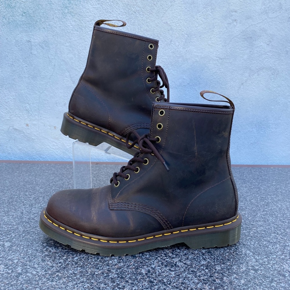Dr Martens 8 eyelets men’s 10/ women’s 11 brown boots